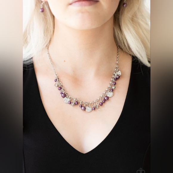 Coastal Cache Necklace - Picture 1 of 3